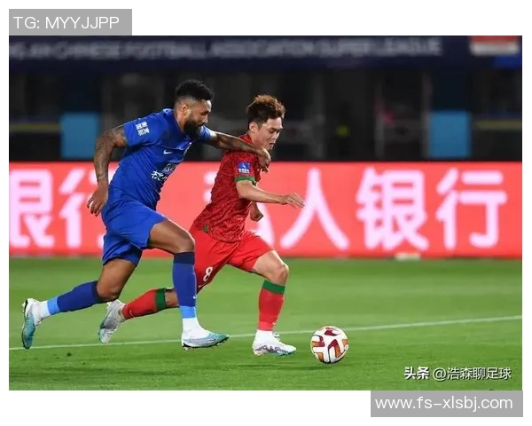 武汉三镇足球队奋勇争先展现实力助力城市足球崛起与发展